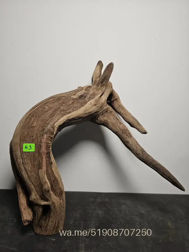 Tronco 63, 33 × 18 × 34 cm: pieza única de nuestro stock